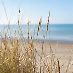 Gorgeous In Dunkerque With Wifi Daire *